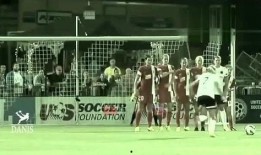 足球解说爆料视频最新下载,下载视频背后的精彩瞬间